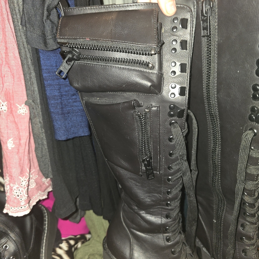 Current Mood knee high boots size 7 black - Picture 2 of 3